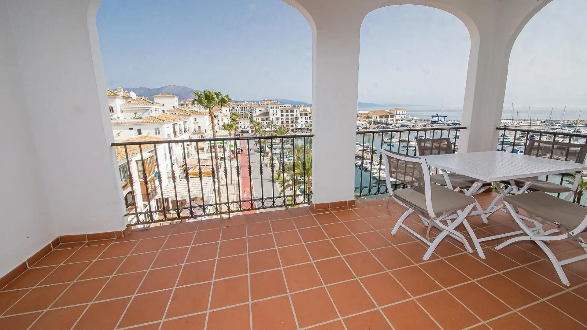 Marina Real 253 Apartment Manilva Spain